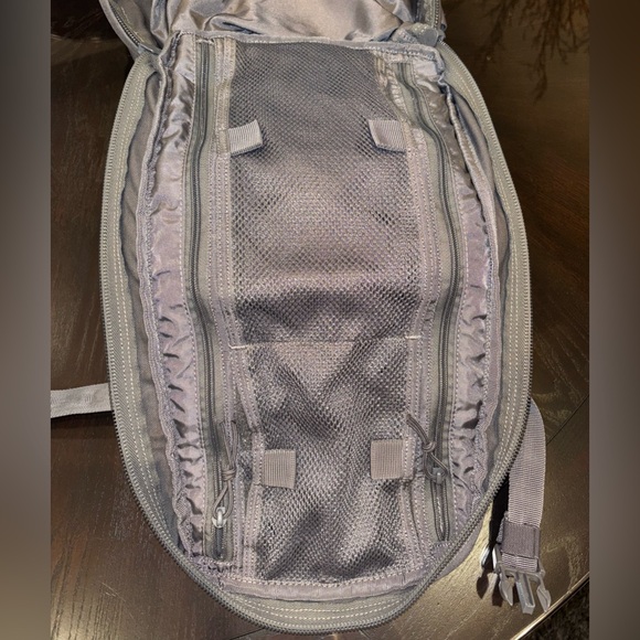 5.11 tactical sling backpack - Picture 3 of 7